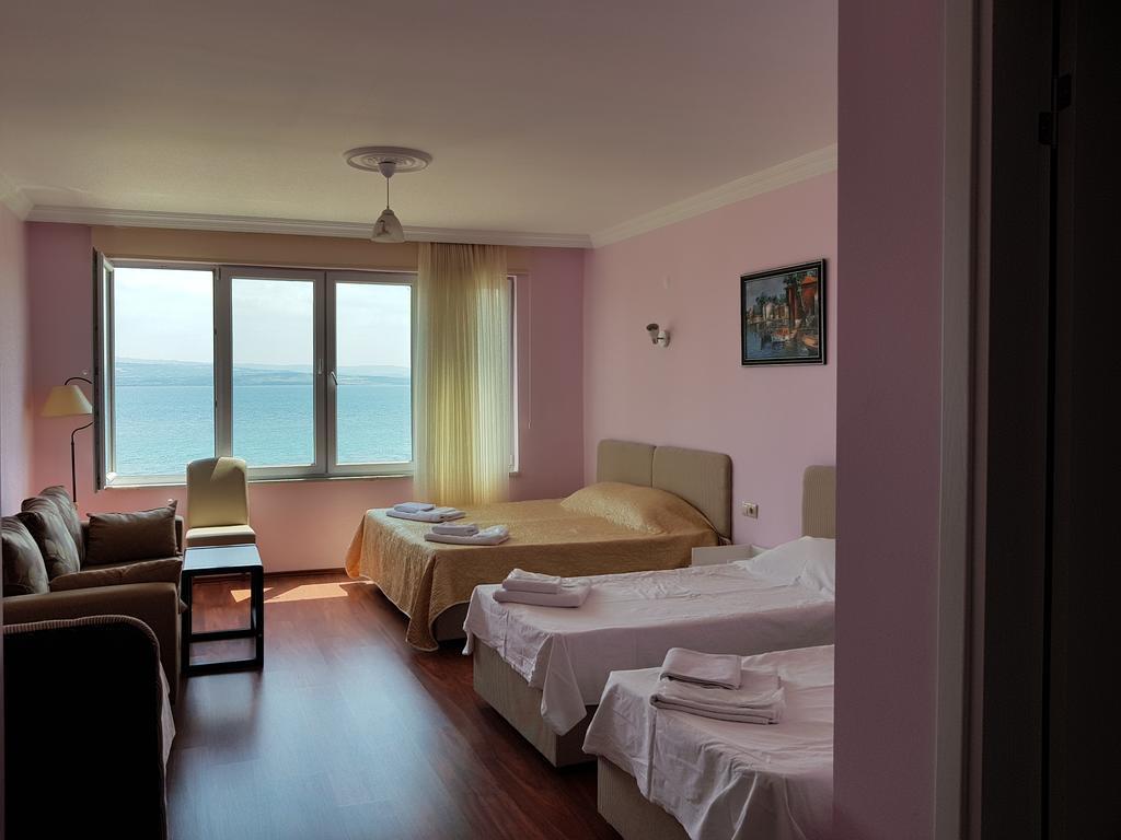 Flora Hotel Burhanli Zewnętrze zdjęcie